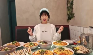 Fenomena Mukbang