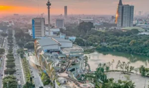 Mengenal Senayan Park