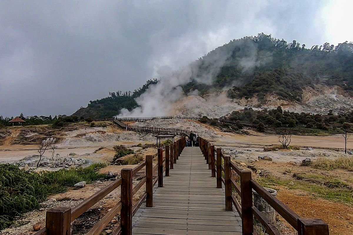Kawah Sikidang